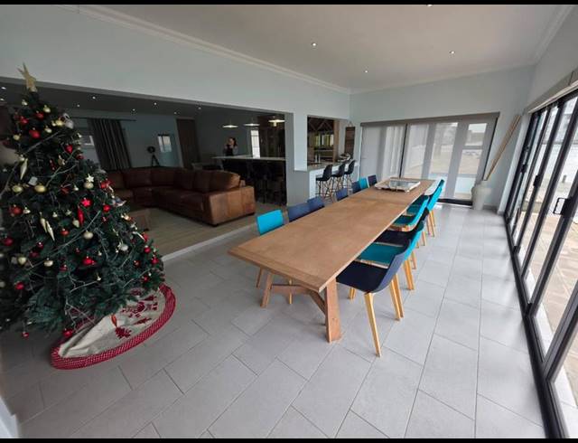 5 BEDROOM HOUSE FOR SALE IN MARINA MARTINIQUE